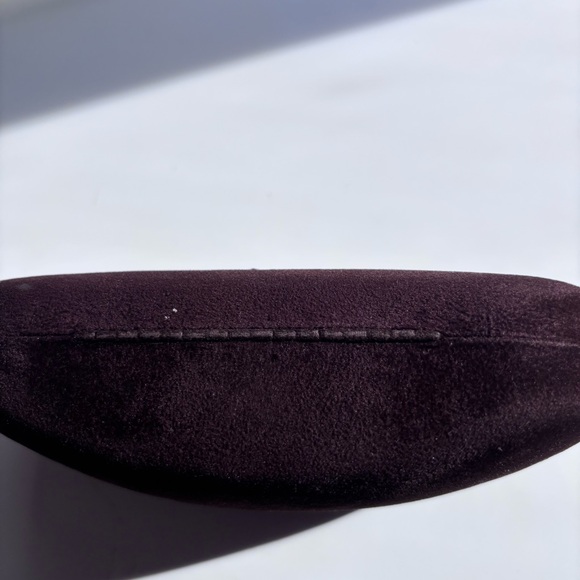 Tom Ford Velvet Sunglasses Case in Dark Brown with Gold Logo - Picture 4 of 10